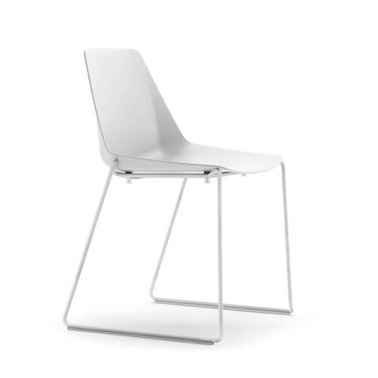Dora 200 conference chair
